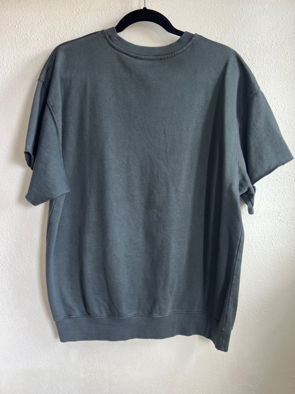 ZARA WASHED EFFECT SHORT SLEEVE PLUSH SWEATSHIRT - Picture 3 of 4